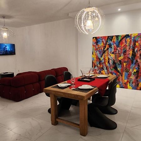 Maison Face A L'Abbaye D'Hautvillers - 2 Bedrooms 2 Bathrooms, Parking Exteriör bild