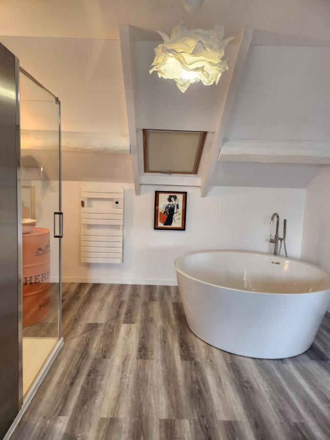 Maison Face A L'Abbaye D'Hautvillers - 2 Bedrooms 2 Bathrooms, Parking Exteriör bild