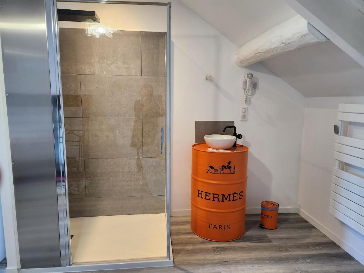 Maison Face A L'Abbaye D'Hautvillers - 2 Bedrooms 2 Bathrooms, Parking Exteriör bild