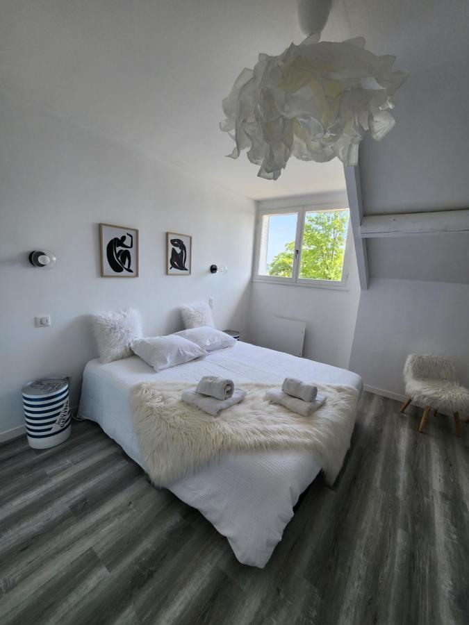 Maison Face A L'Abbaye D'Hautvillers - 2 Bedrooms 2 Bathrooms, Parking Exteriör bild